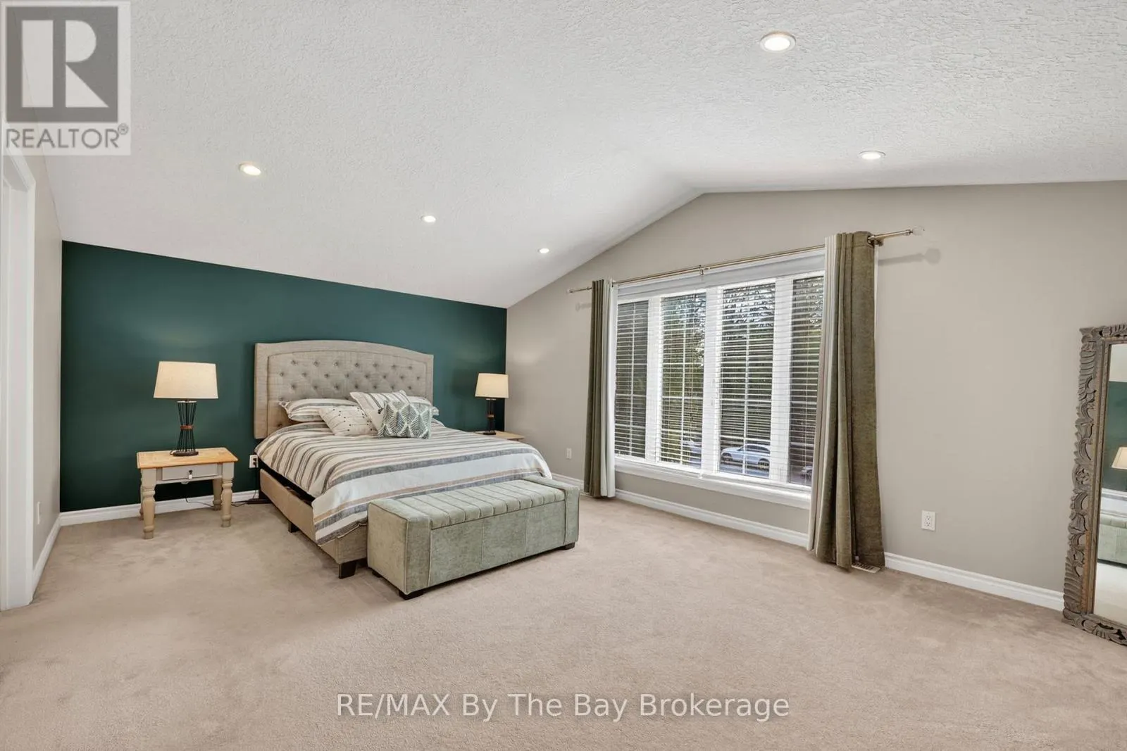 326 GOLF COURSE ROAD