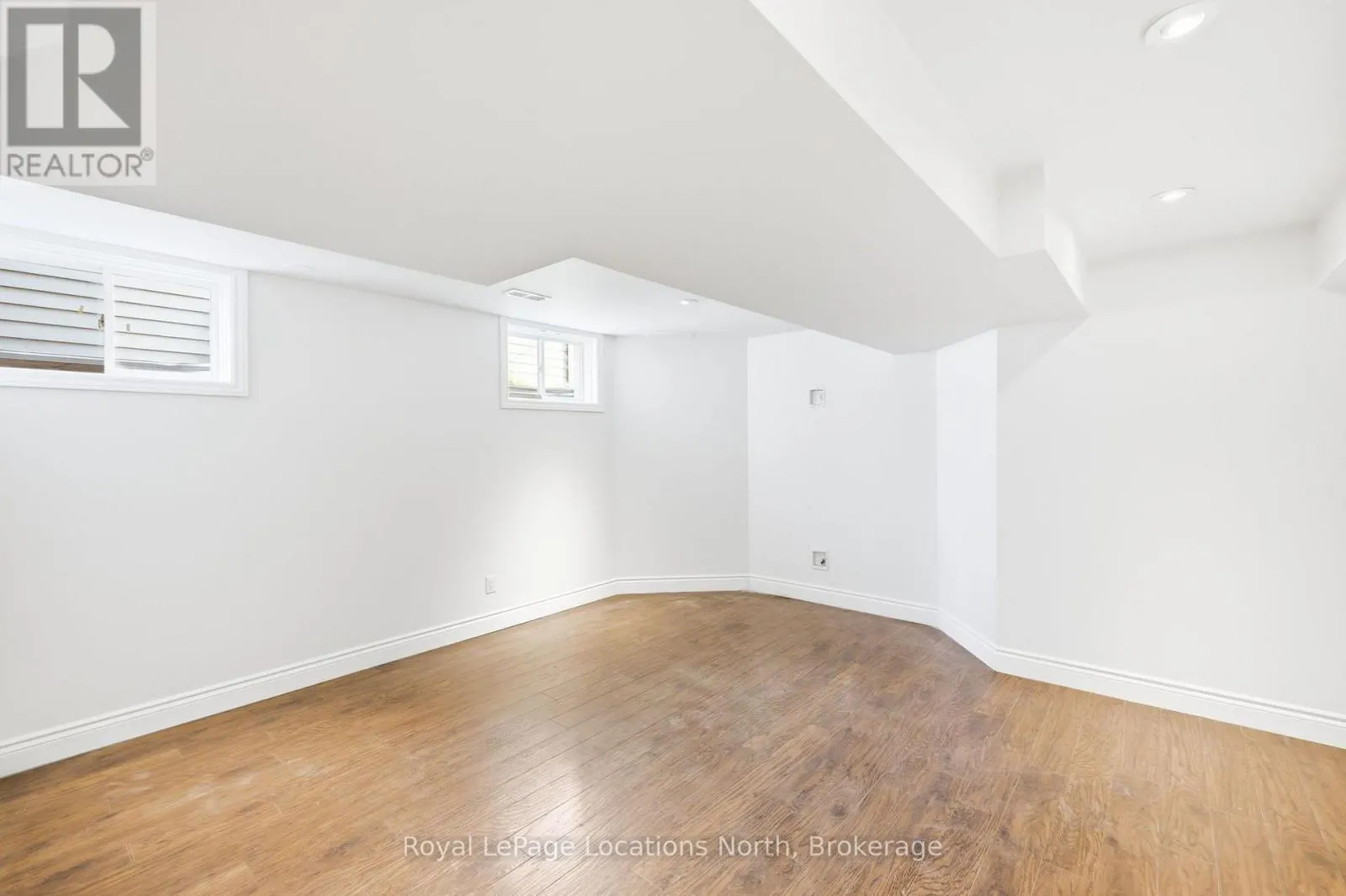15 CLARK STREET