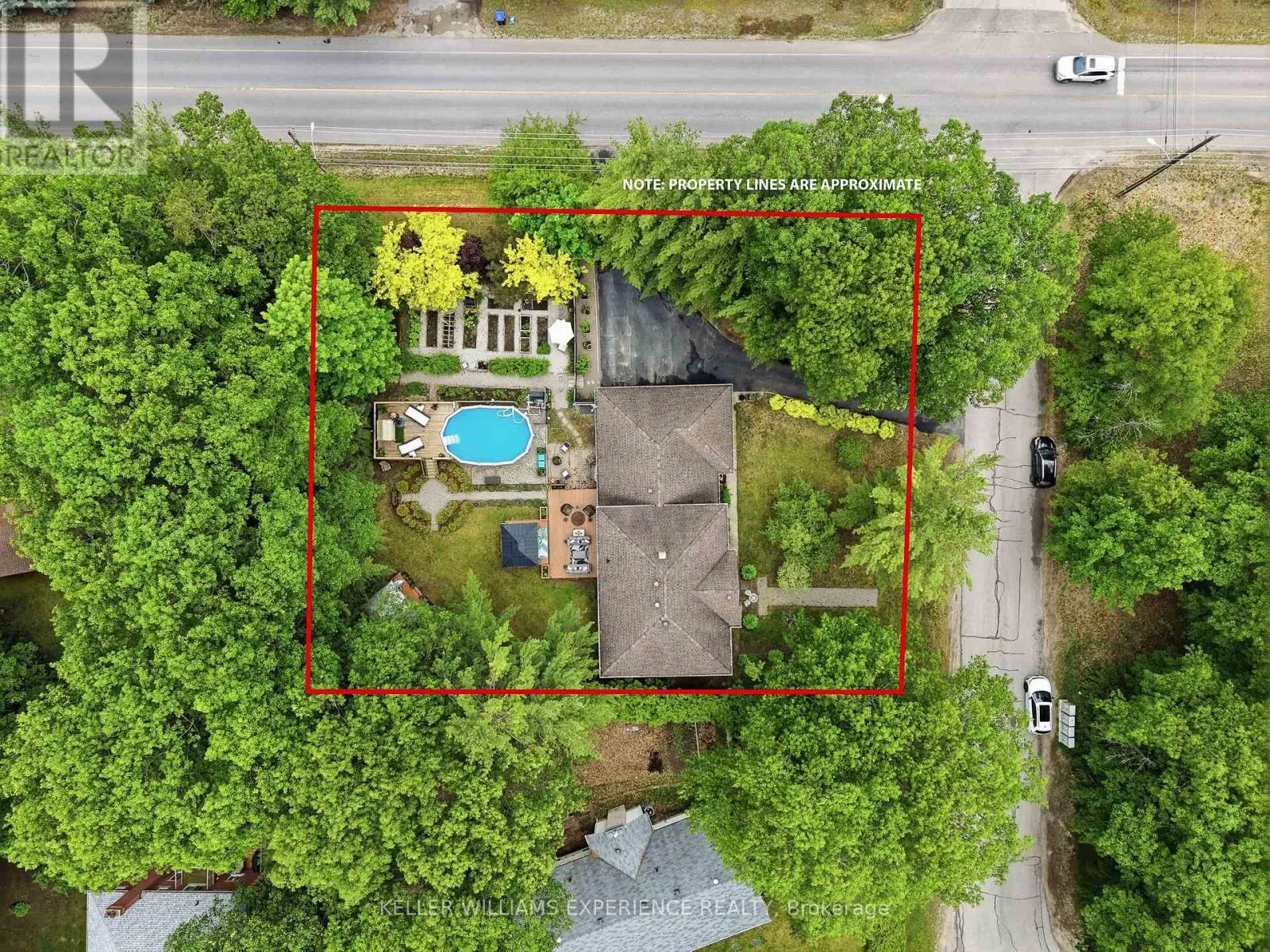 2 SEELEY COURT