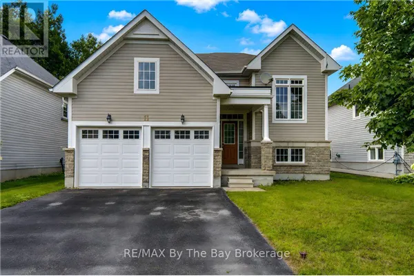 11 GRAND POPLAR LANE