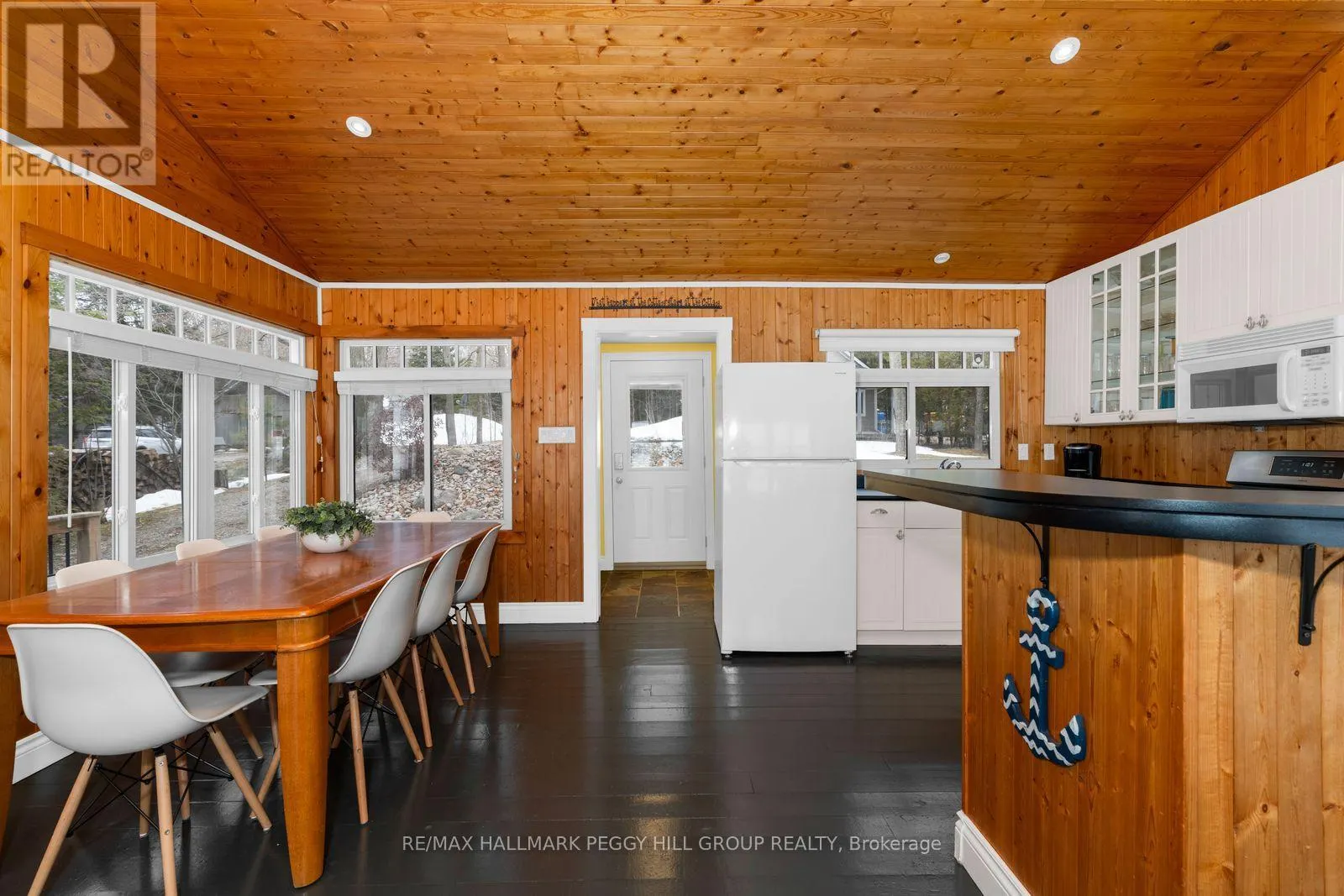 1449 CHAMPLAIN ROAD