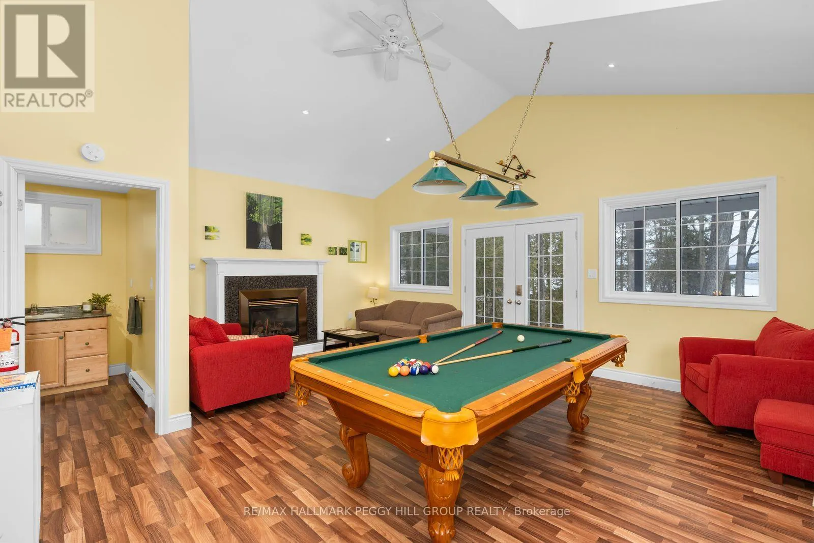 1449 CHAMPLAIN ROAD