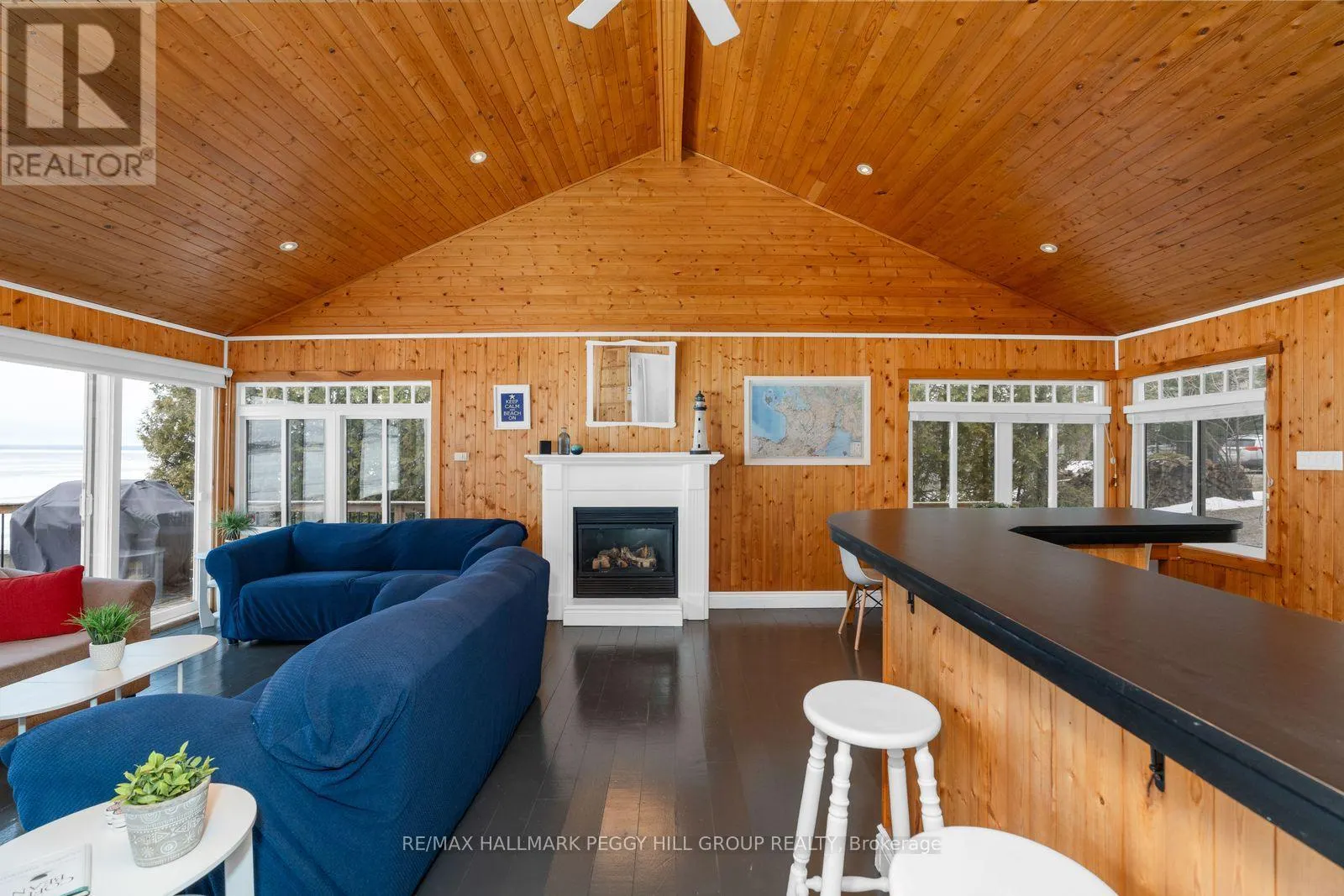 1449 CHAMPLAIN ROAD