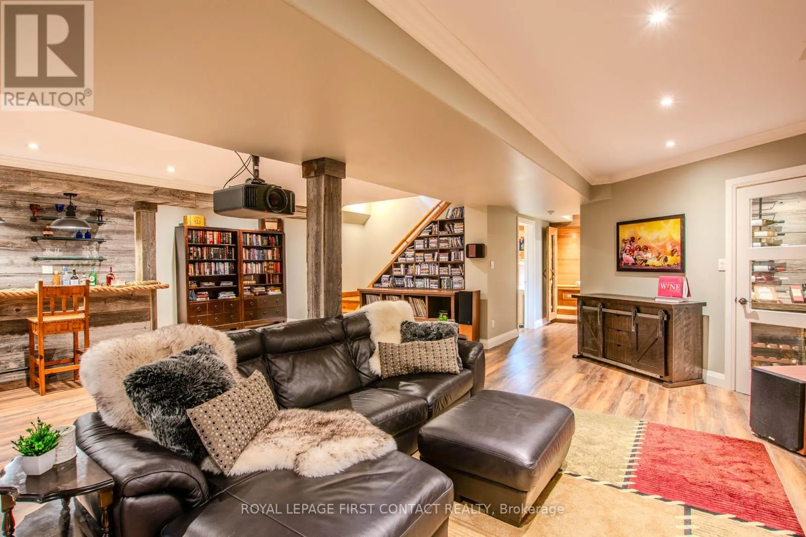 34 ALPINE WAY