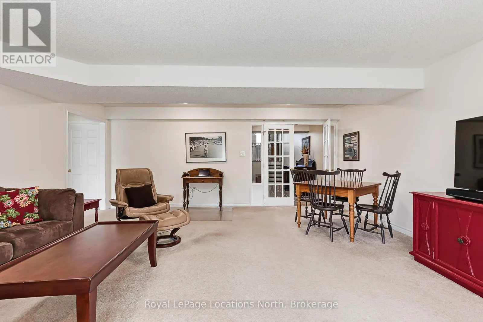 6 THOMAS DRIVE
