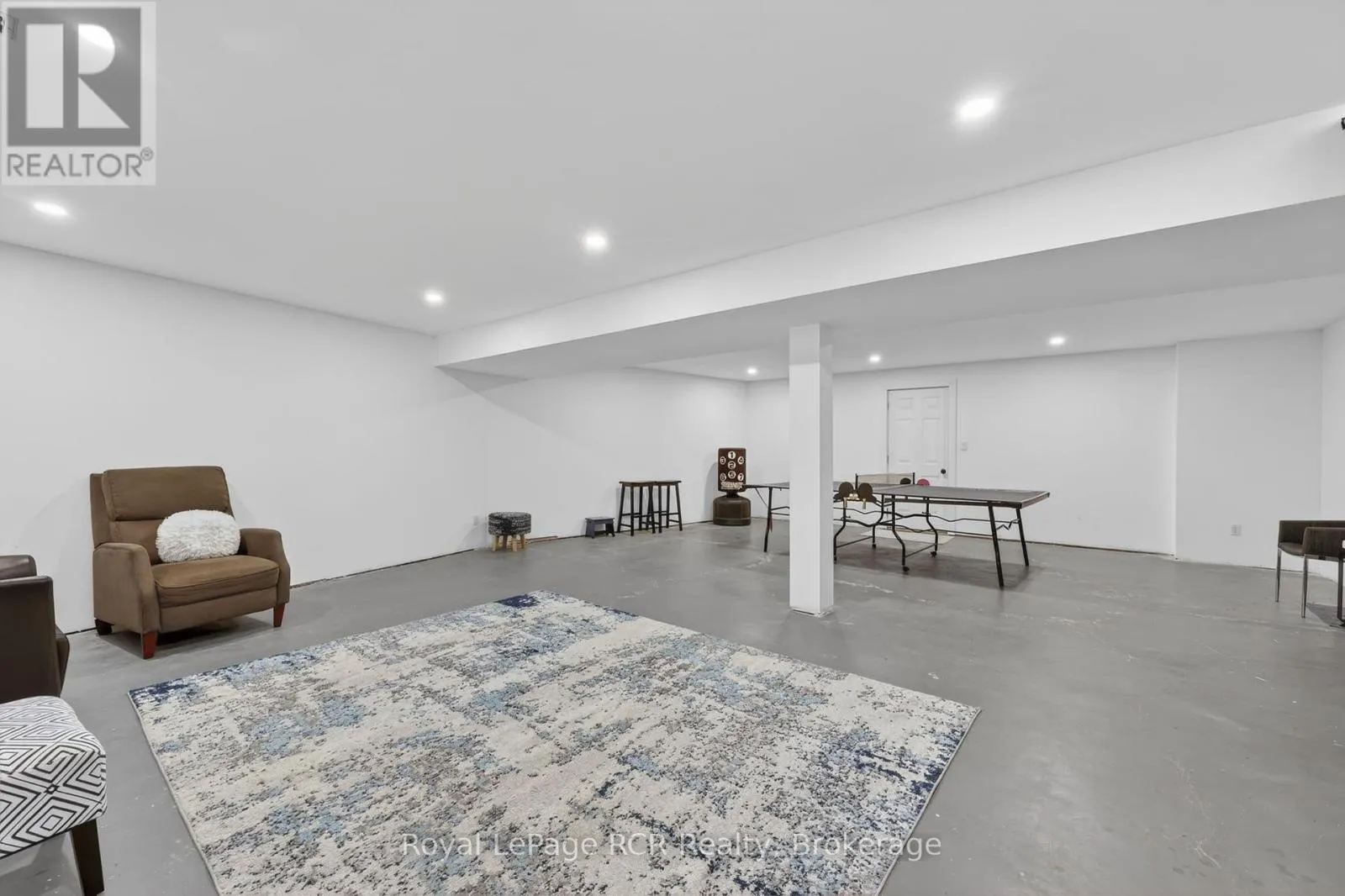 53 BROADVIEW STREET