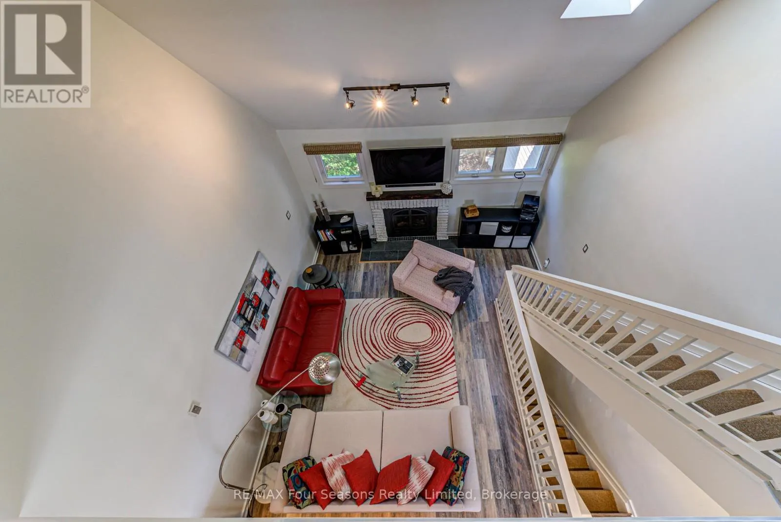 471 OXBOW CRESCENT