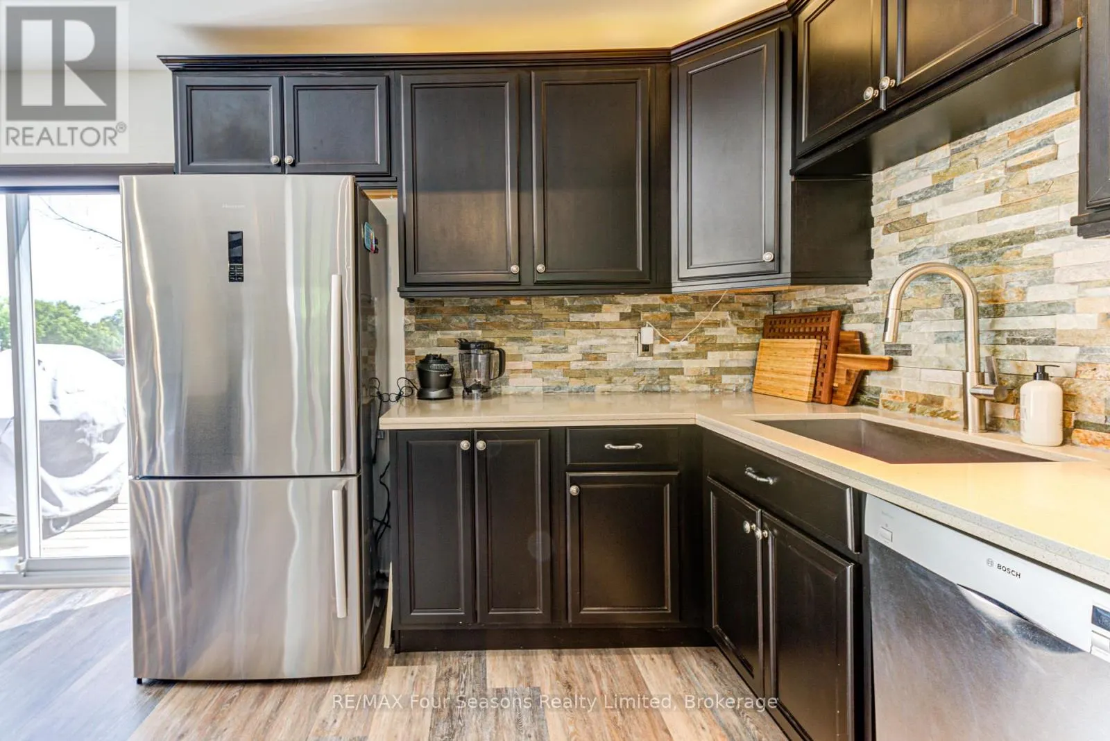 471 OXBOW CRESCENT
