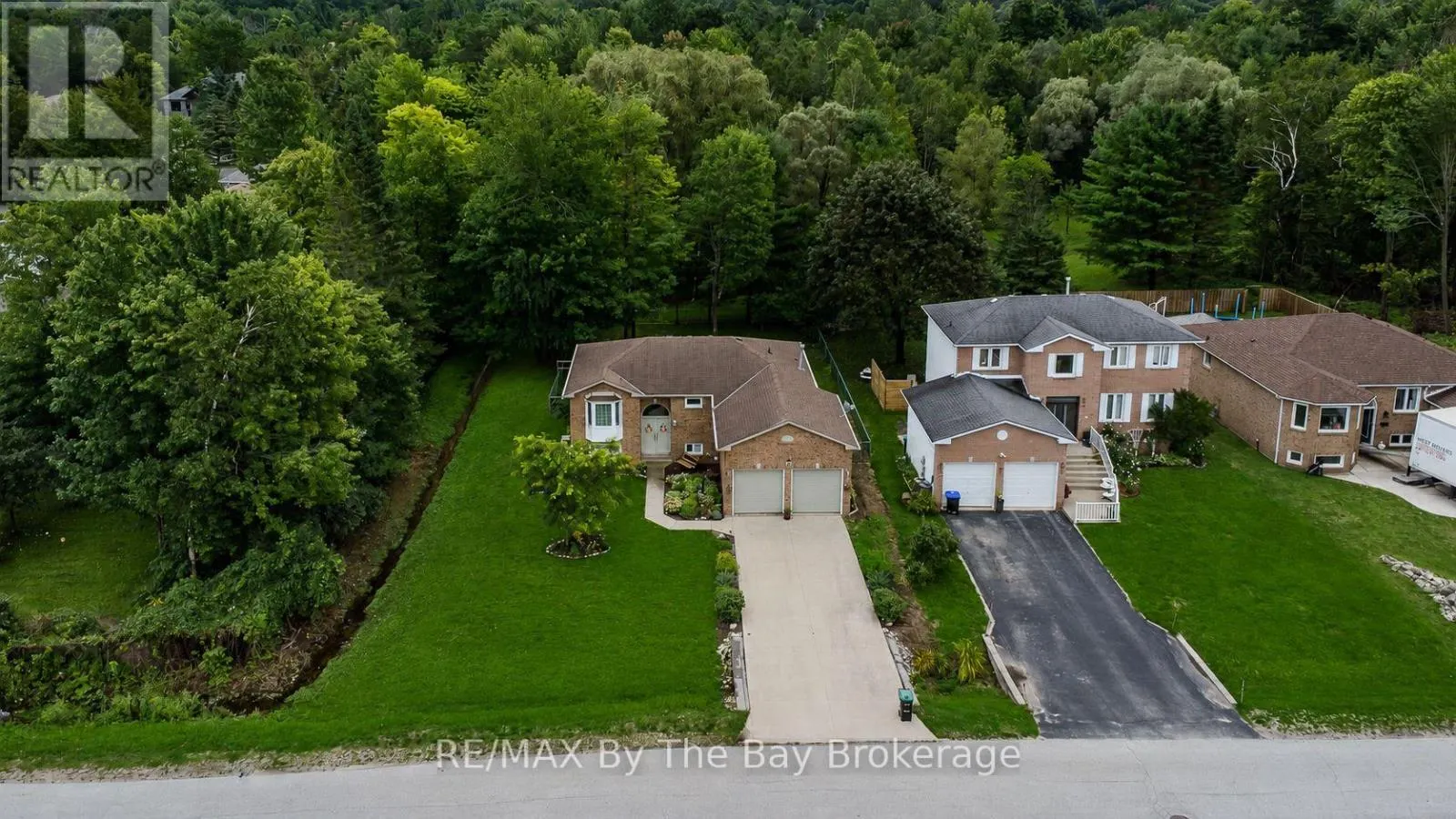 49 ROYAL BEECH DRIVE