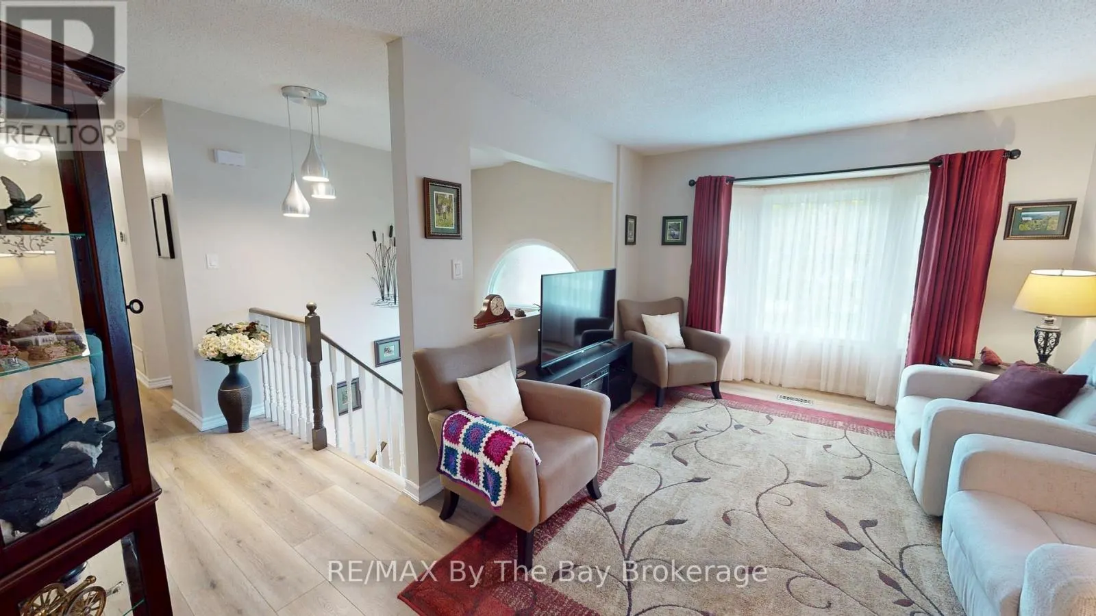 49 ROYAL BEECH DRIVE