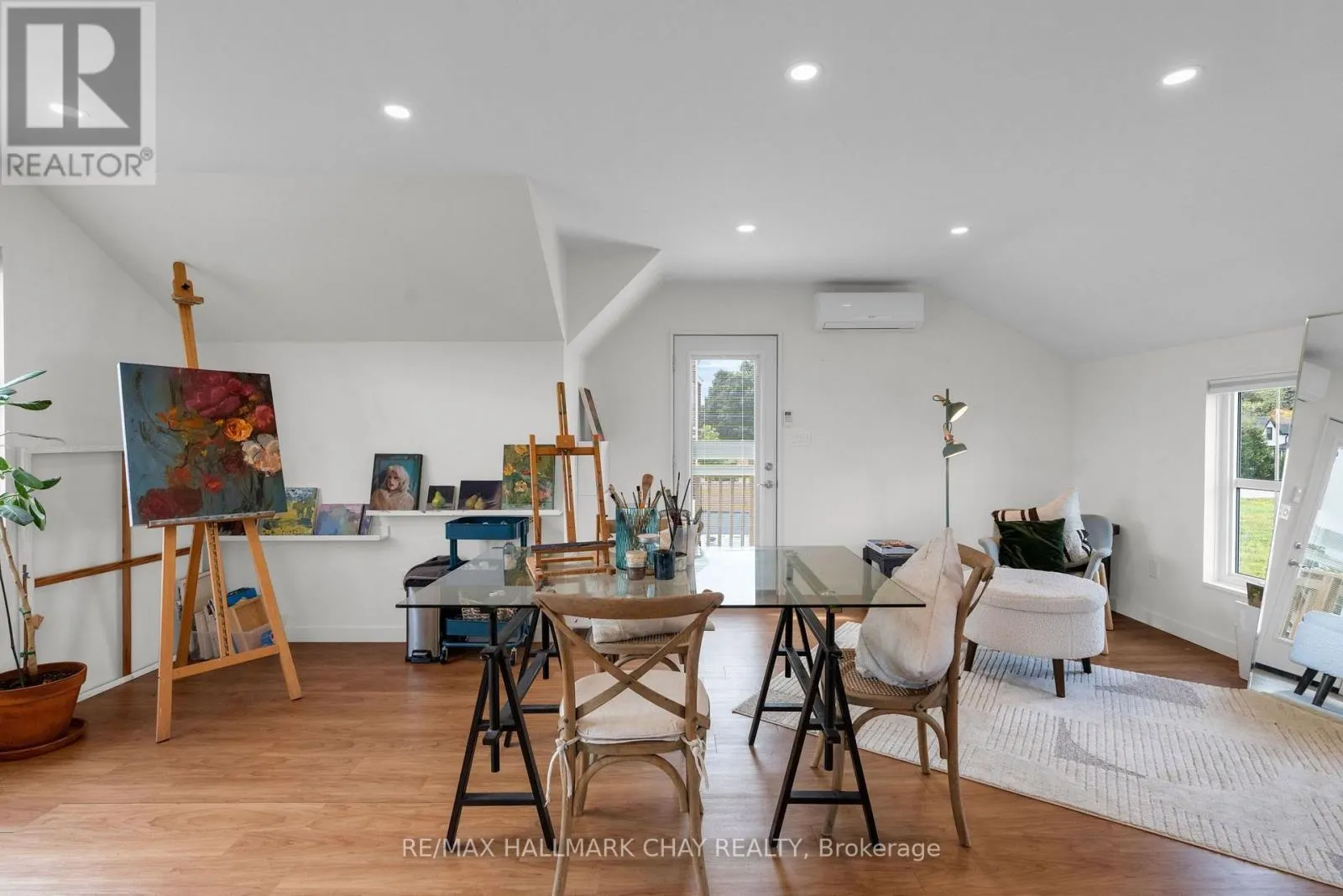 46 FRANCIS STREET E