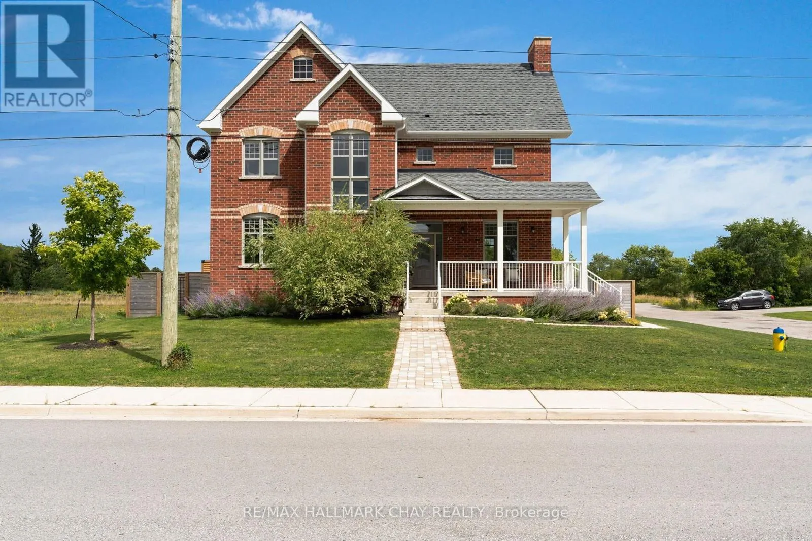 46 FRANCIS STREET E