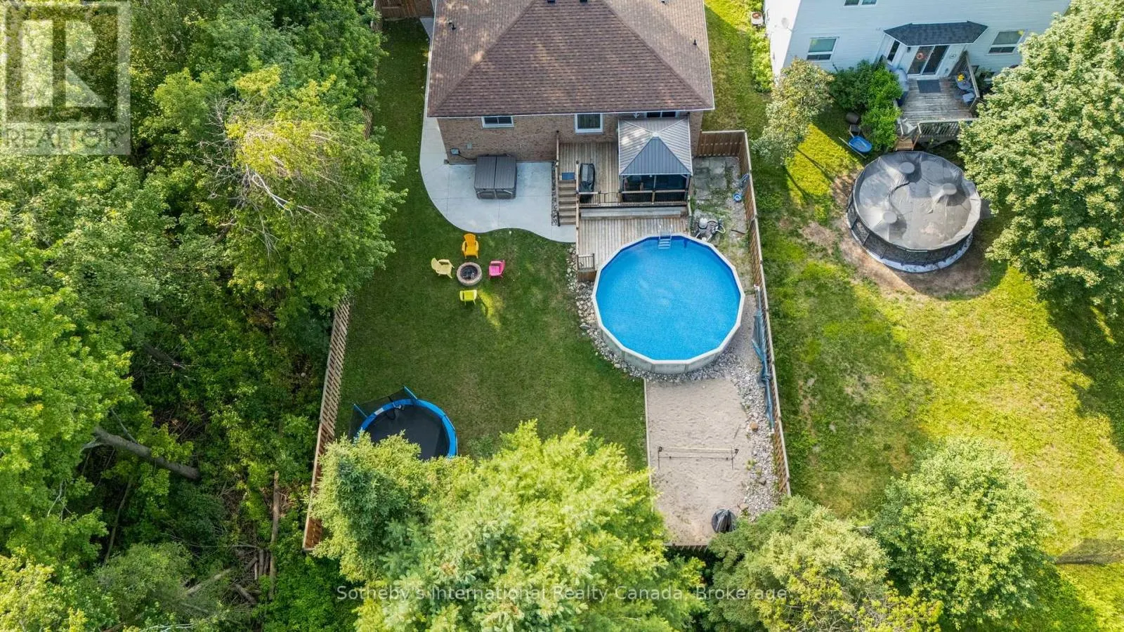 53 ROYAL BEECH DRIVE