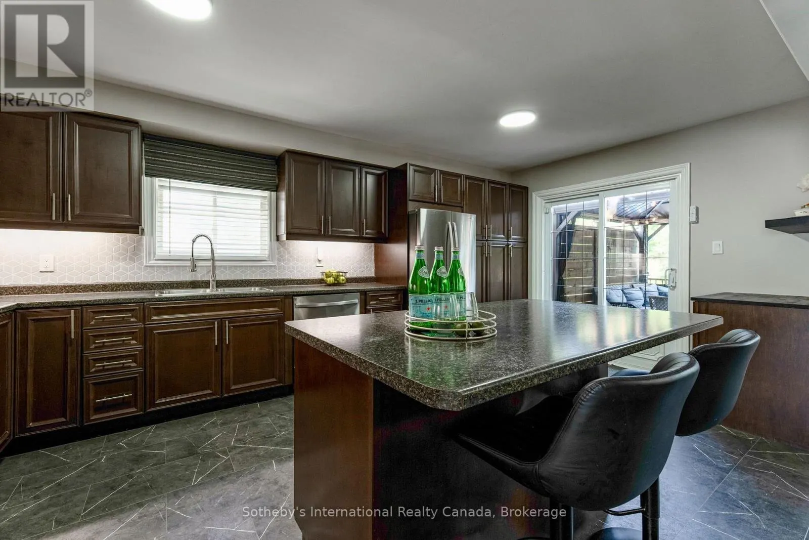 53 ROYAL BEECH DRIVE