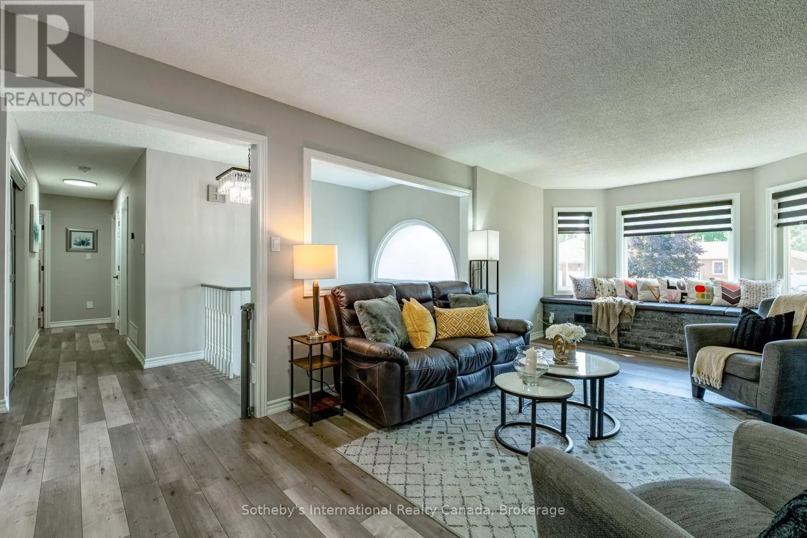 53 ROYAL BEECH DRIVE