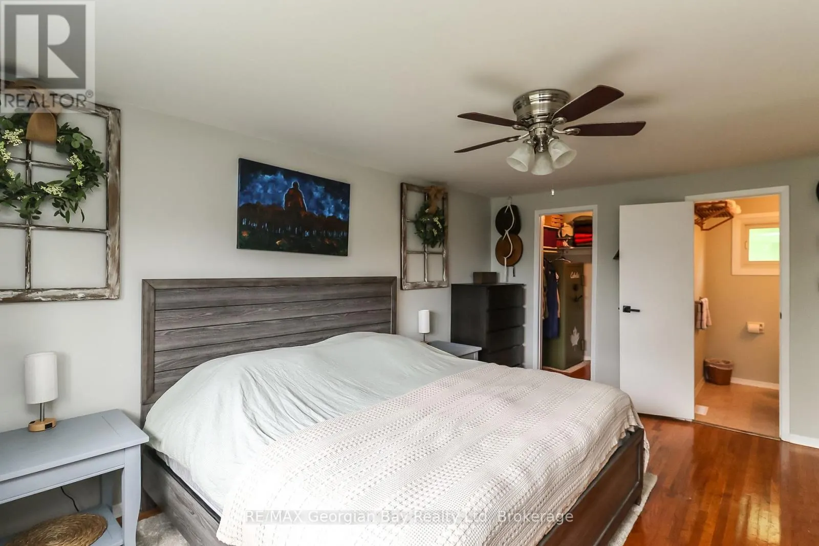 718 BIRCHWOOD DRIVE