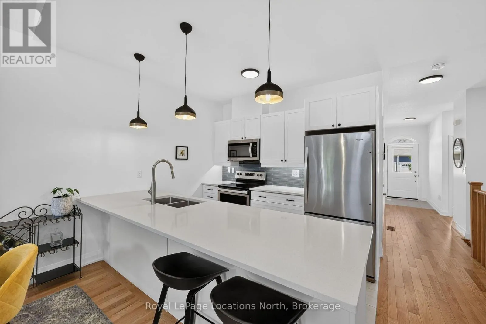 73 KARI CRESCENT