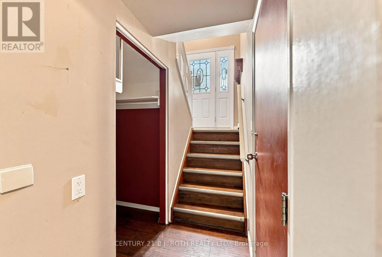 195 NORTH STREET E