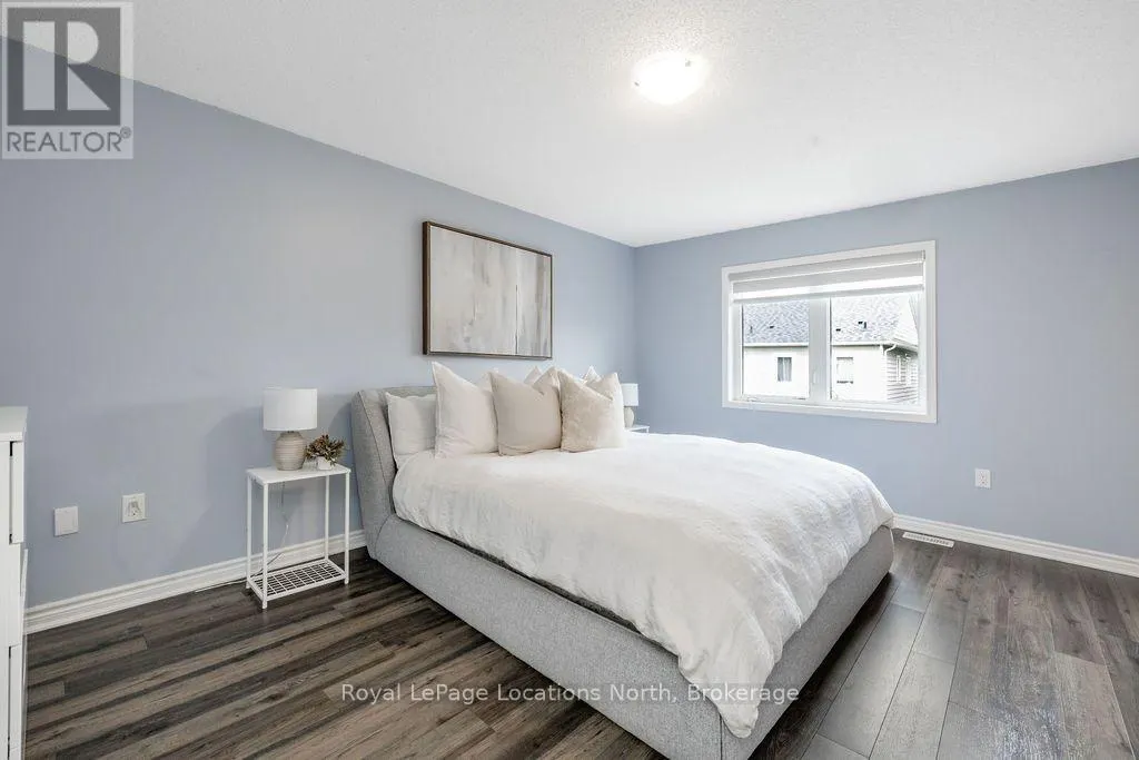 11 CATAMARAN DRIVE