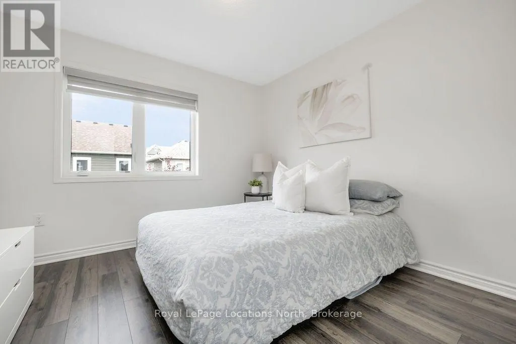 11 CATAMARAN DRIVE