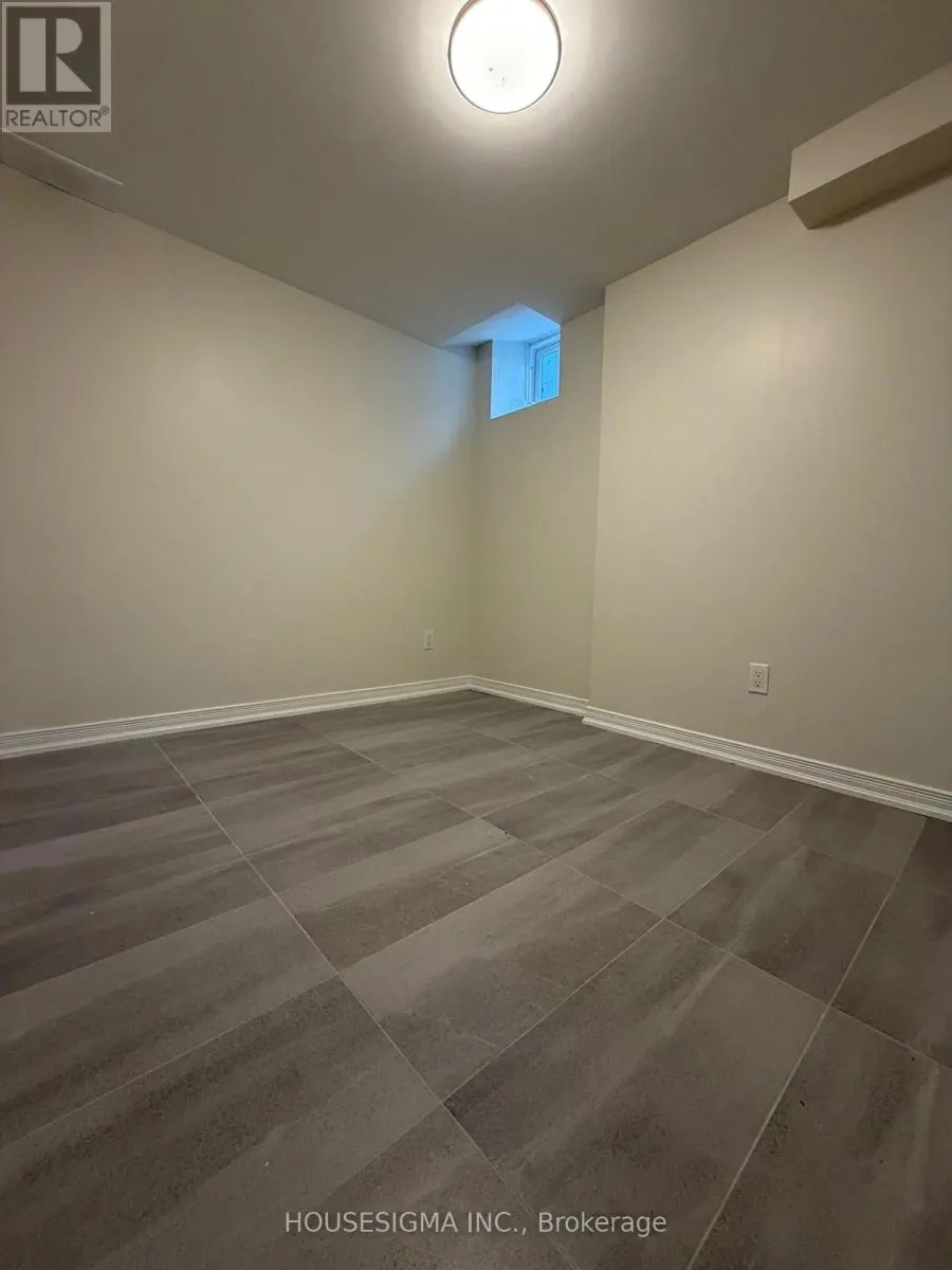 LOWER LEVEL UNIT - 28 WEST STREET N
