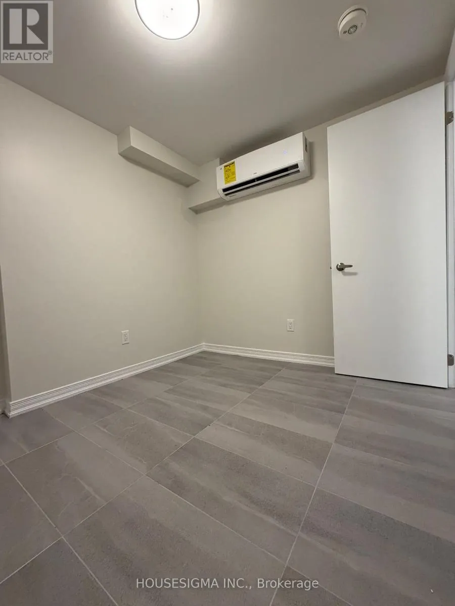 LOWER LEVEL UNIT - 28 WEST STREET N