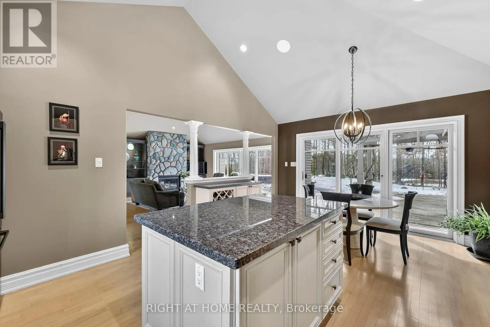 13 ALPINE WAY