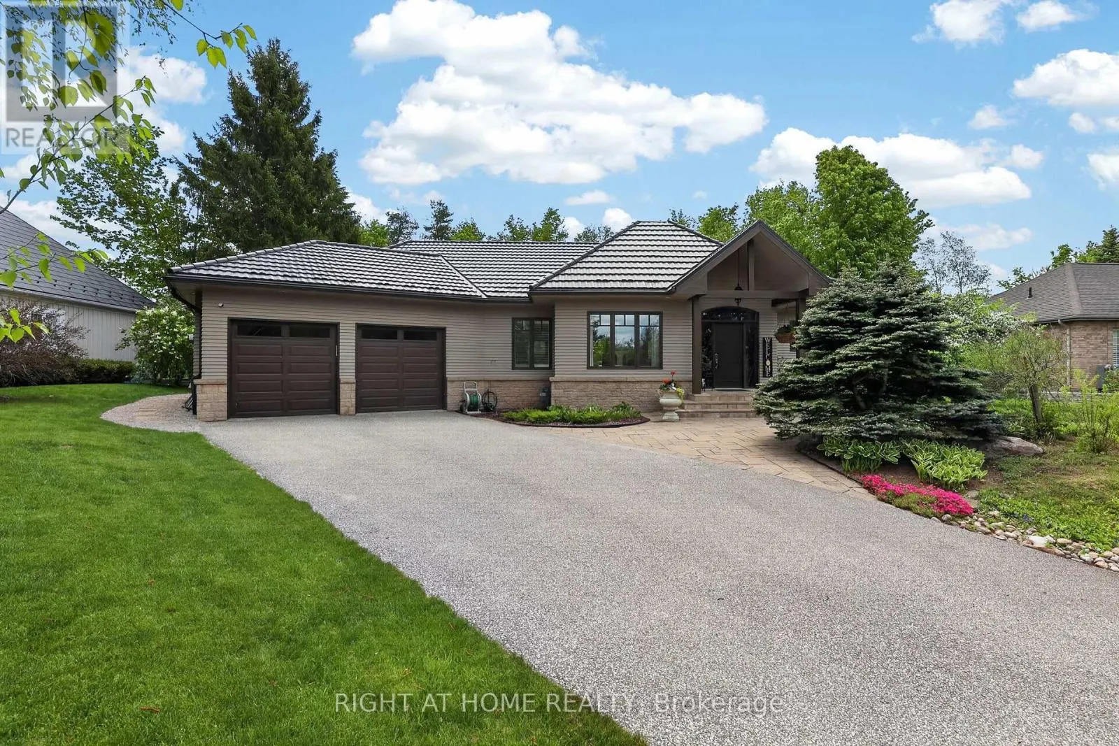 13 ALPINE WAY