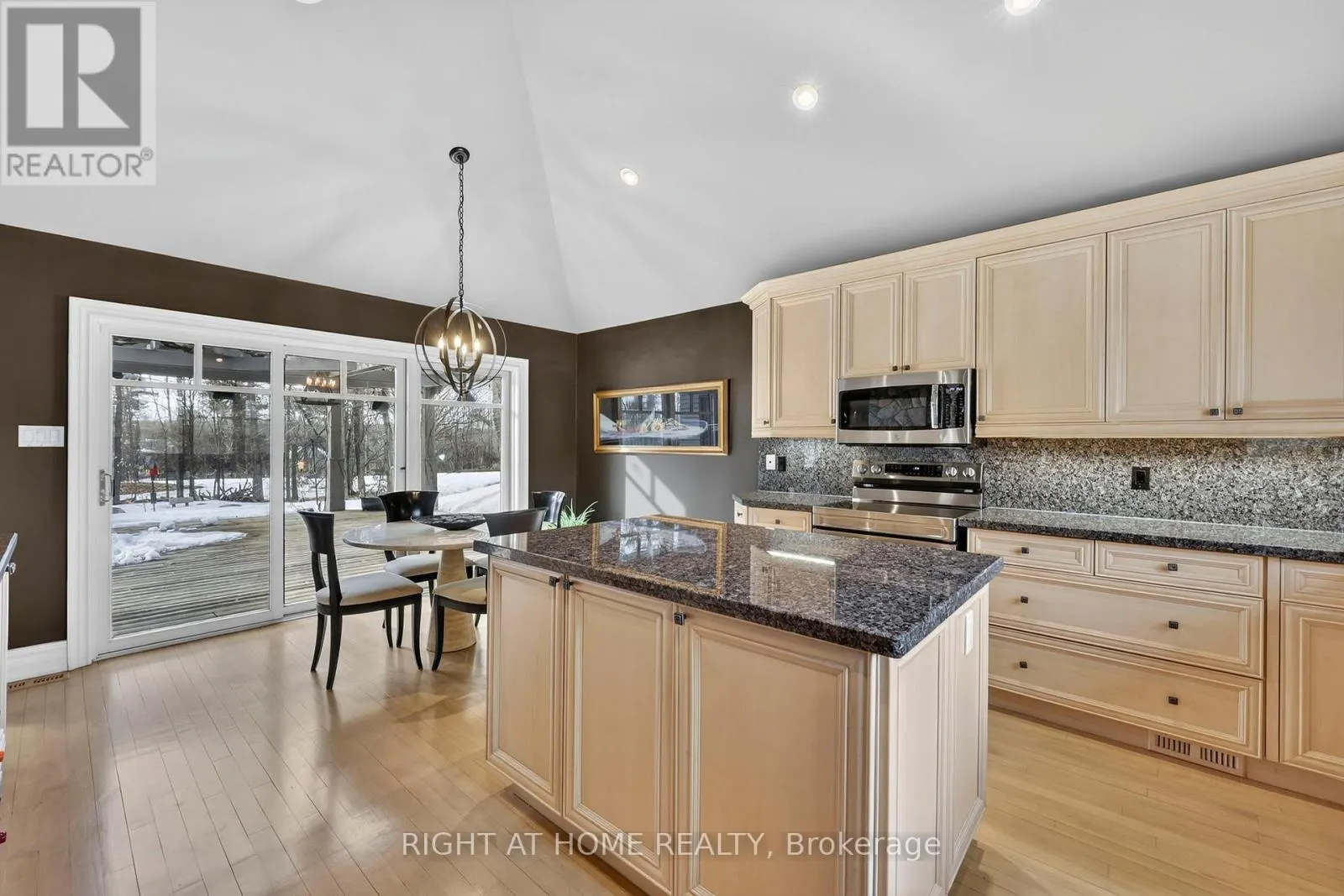 13 ALPINE WAY