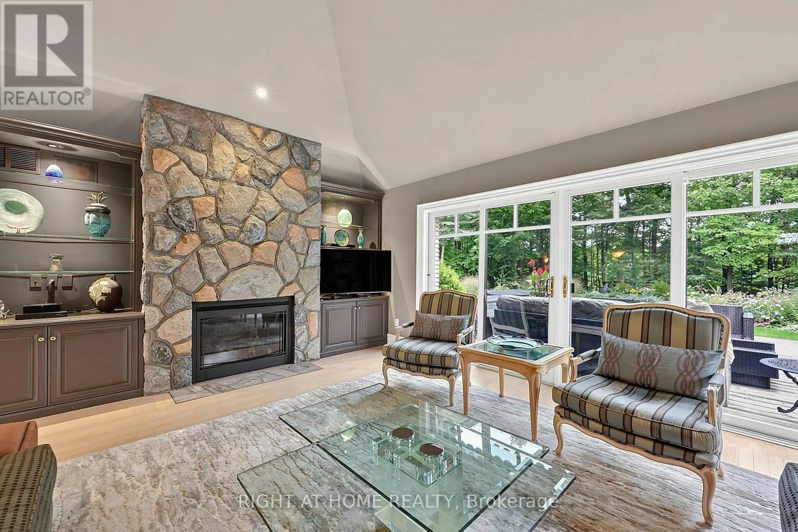 13 ALPINE WAY