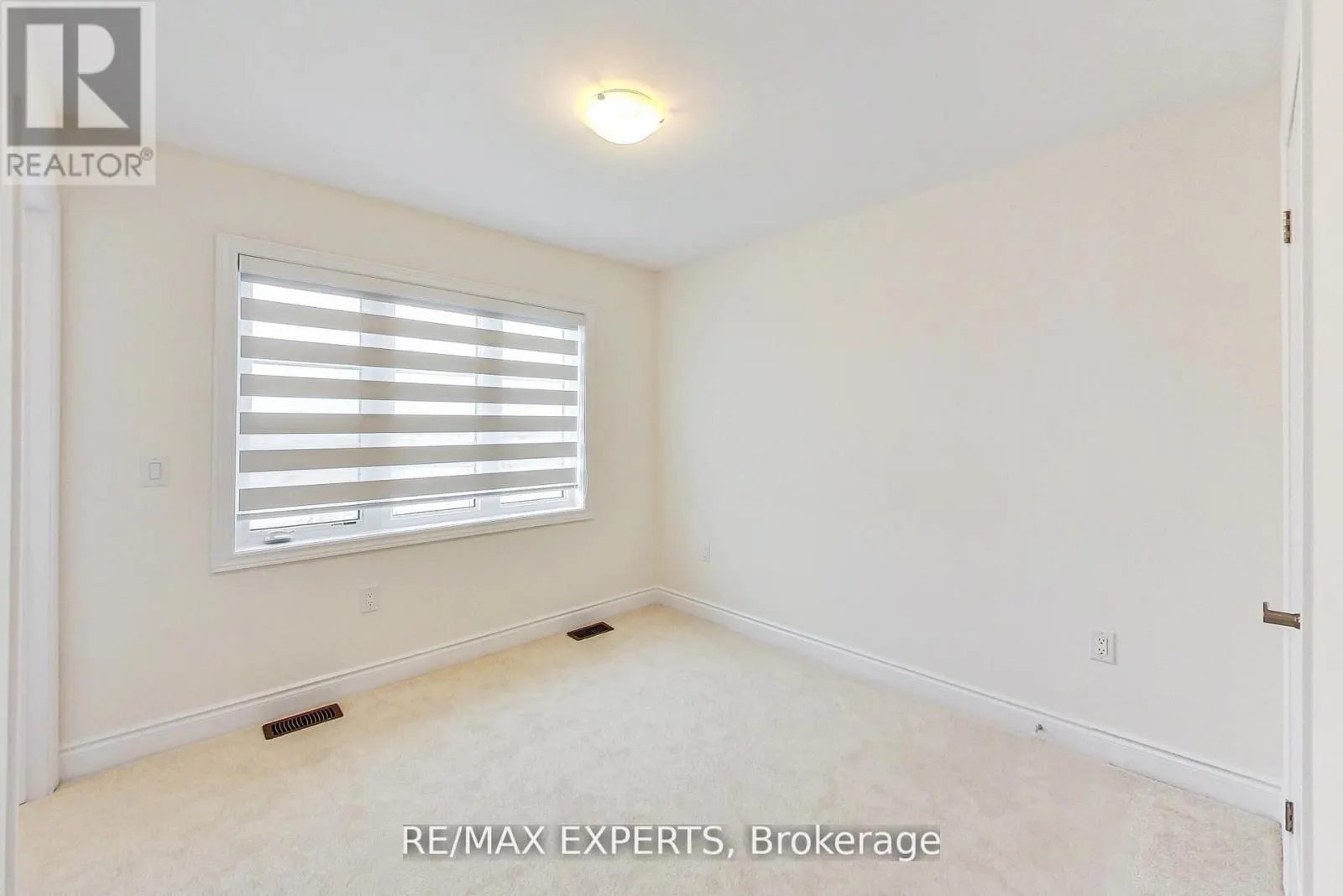 11 UNION BOULEVARD