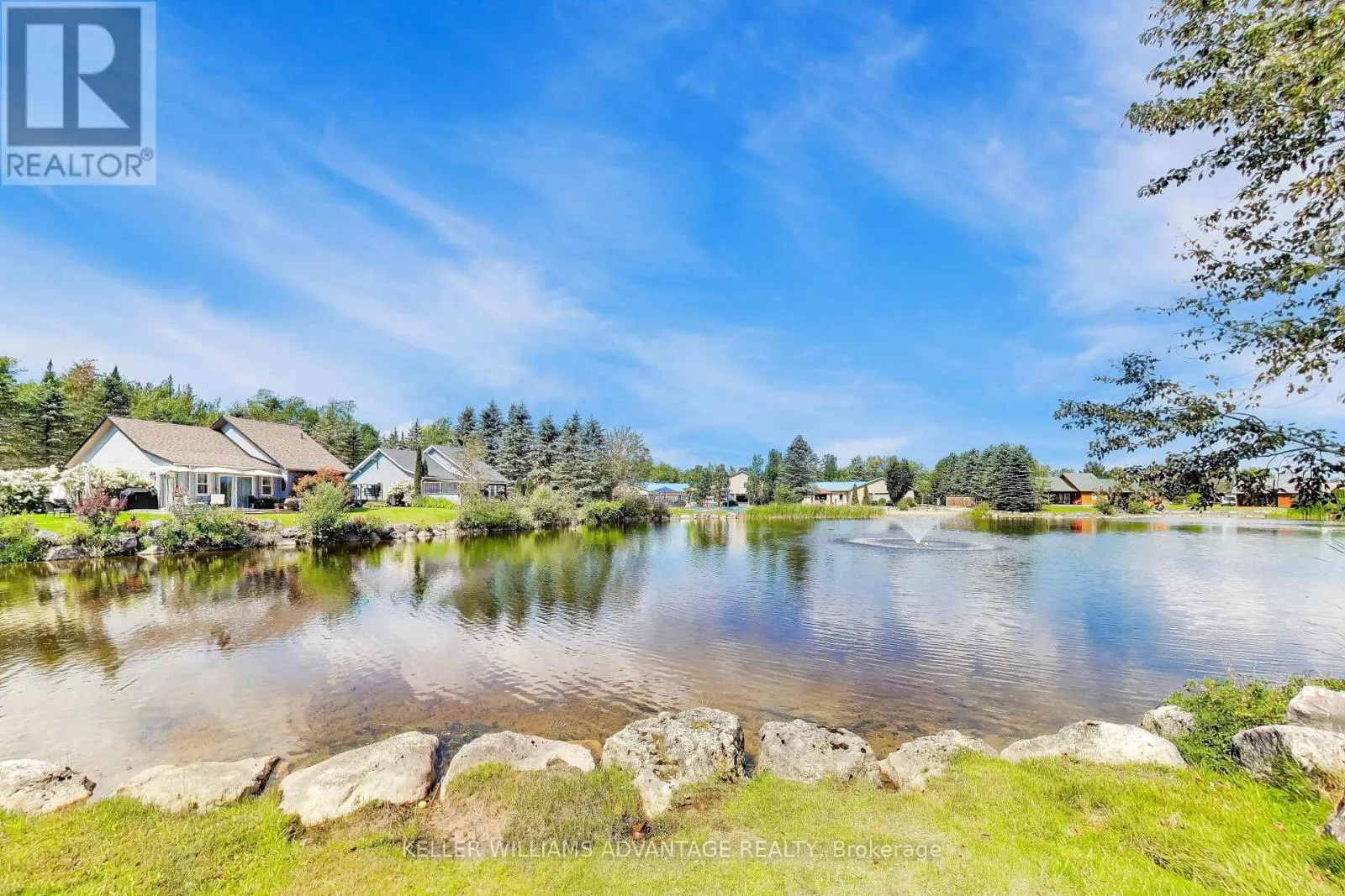 10 CABIN CRESCENT