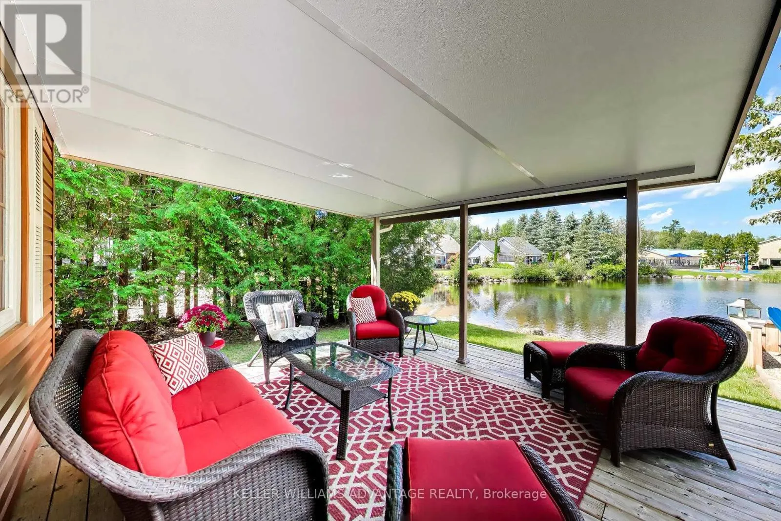 10 CABIN CRESCENT