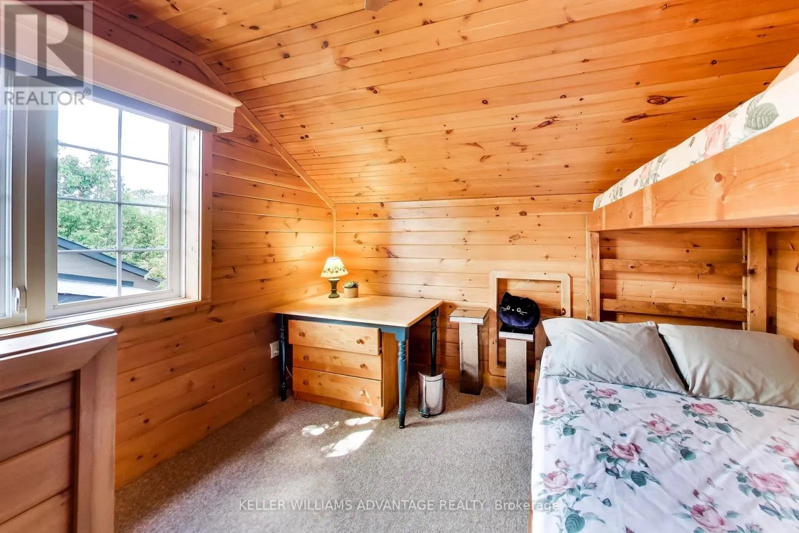 10 CABIN CRESCENT