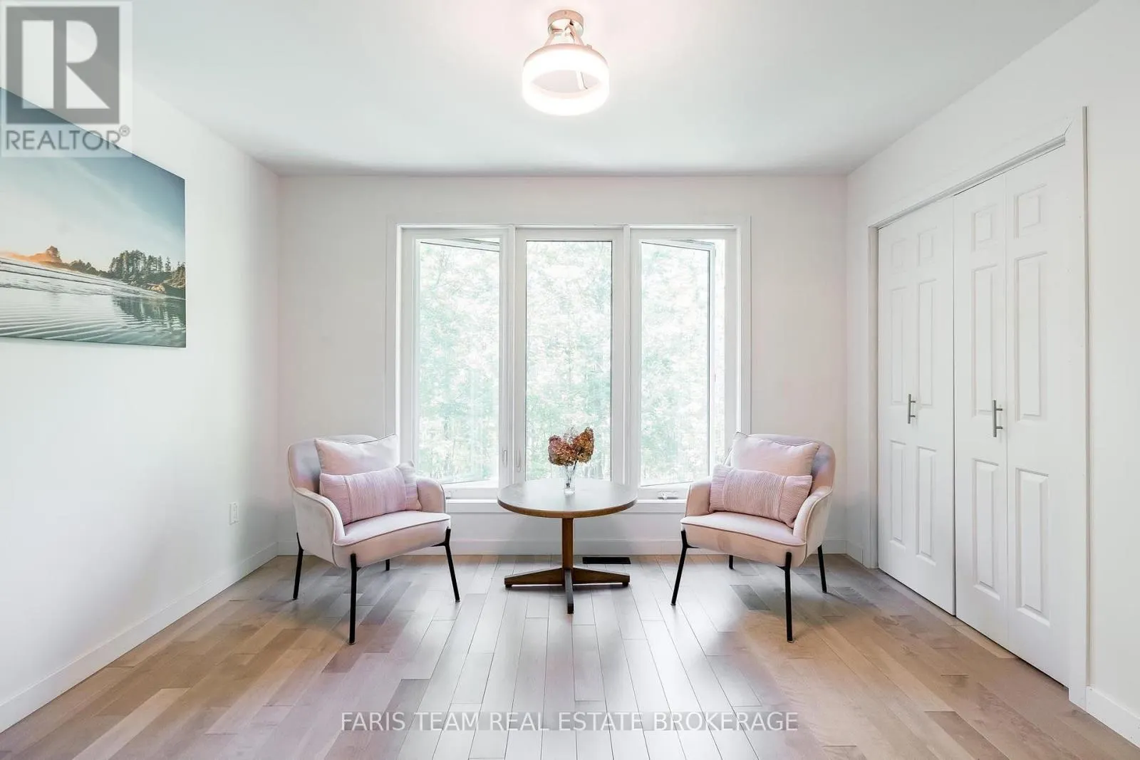 800 MOUNT ST. LOUIS ROAD W