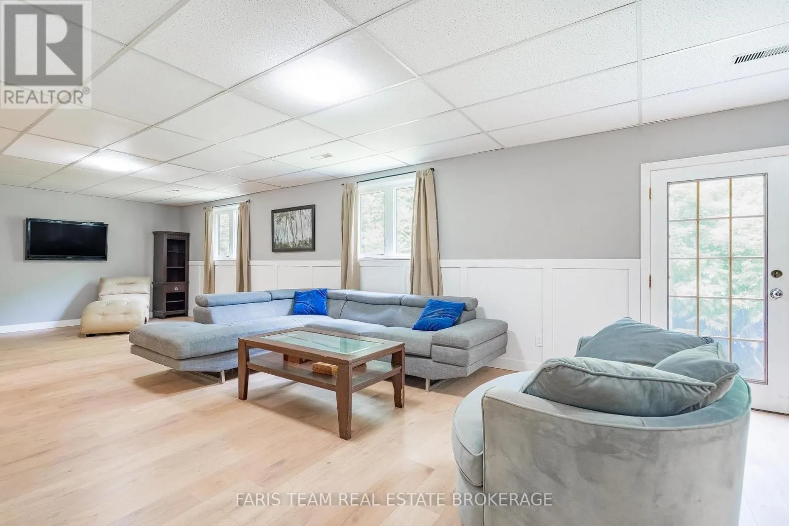 800 MOUNT ST. LOUIS ROAD W