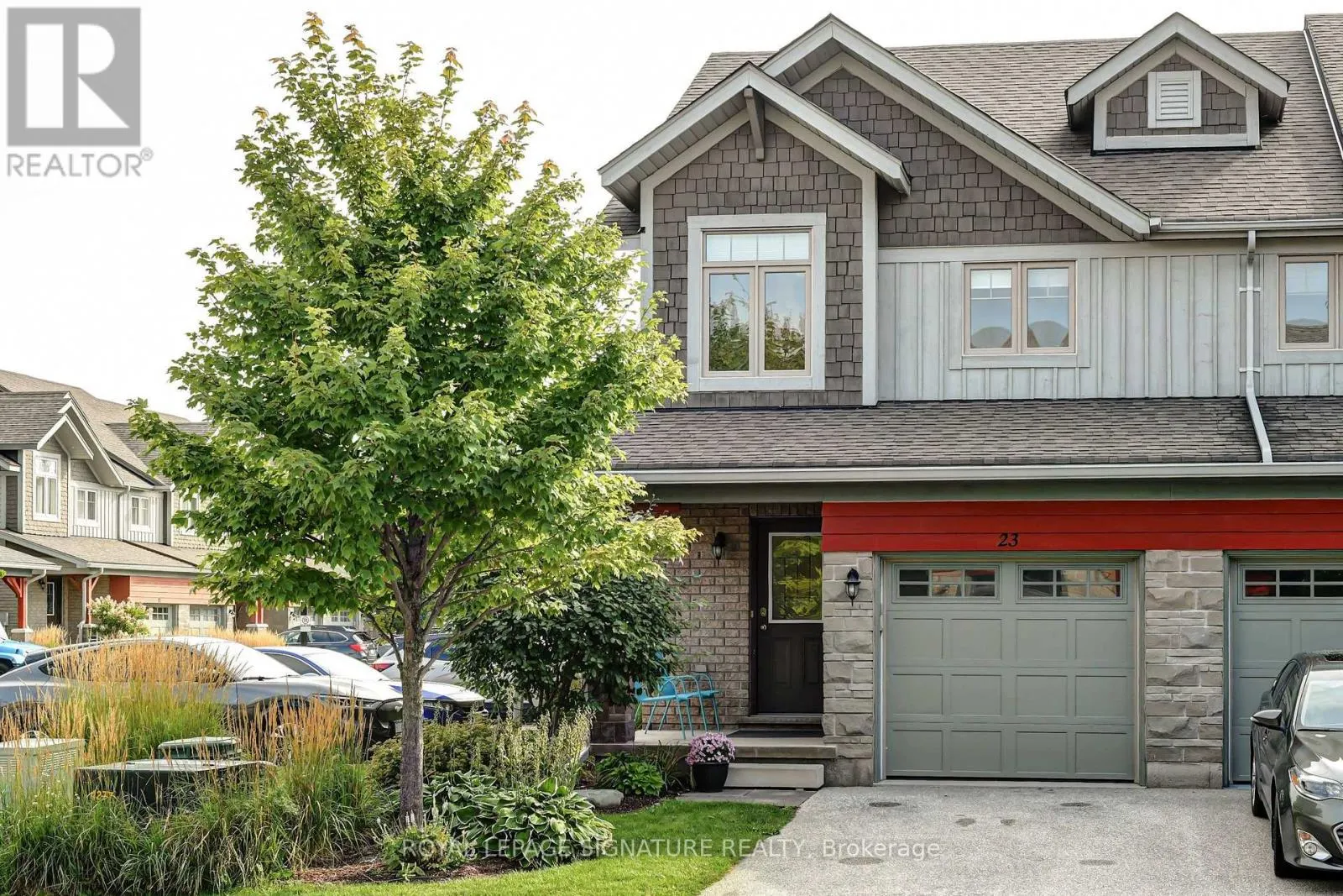 23 SILVER GLEN BOULEVARD
