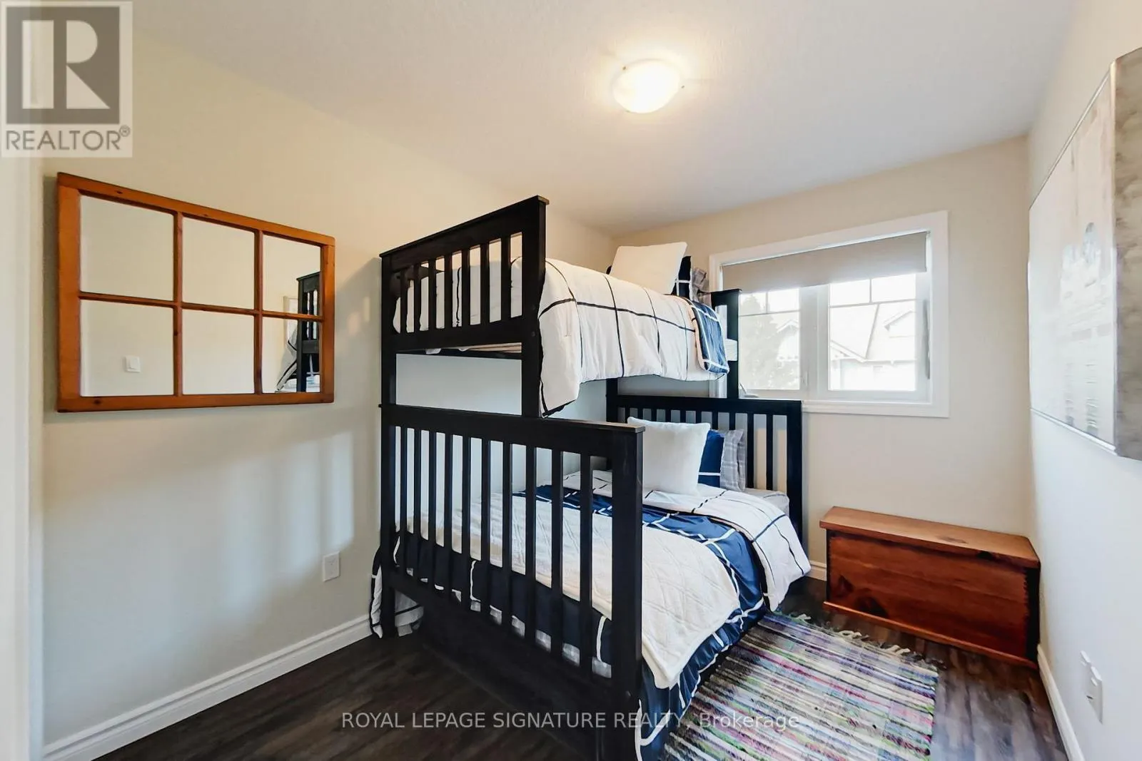 23 SILVER GLEN BOULEVARD