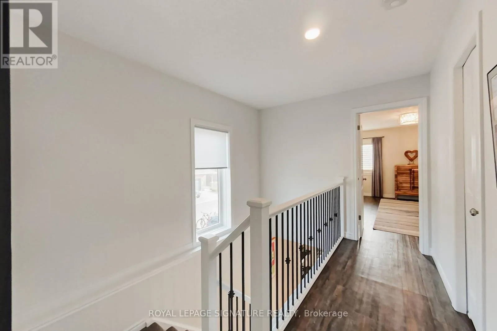 23 SILVER GLEN BOULEVARD