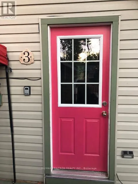 5 RIVER ROAD E