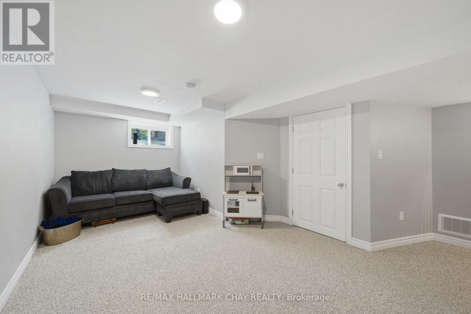 46 MICHELLE DRIVE