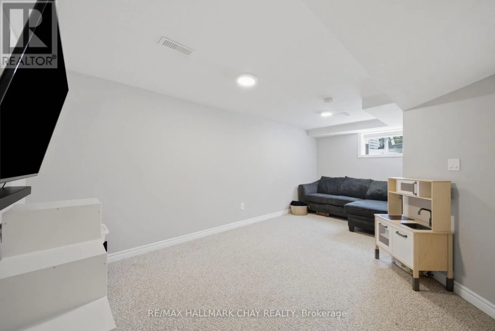 46 MICHELLE DRIVE