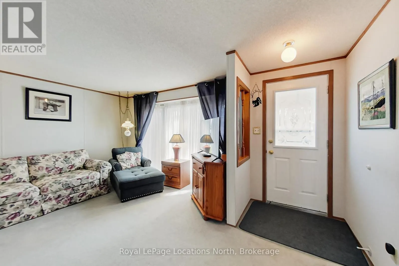 5 MURRAY DRIVE