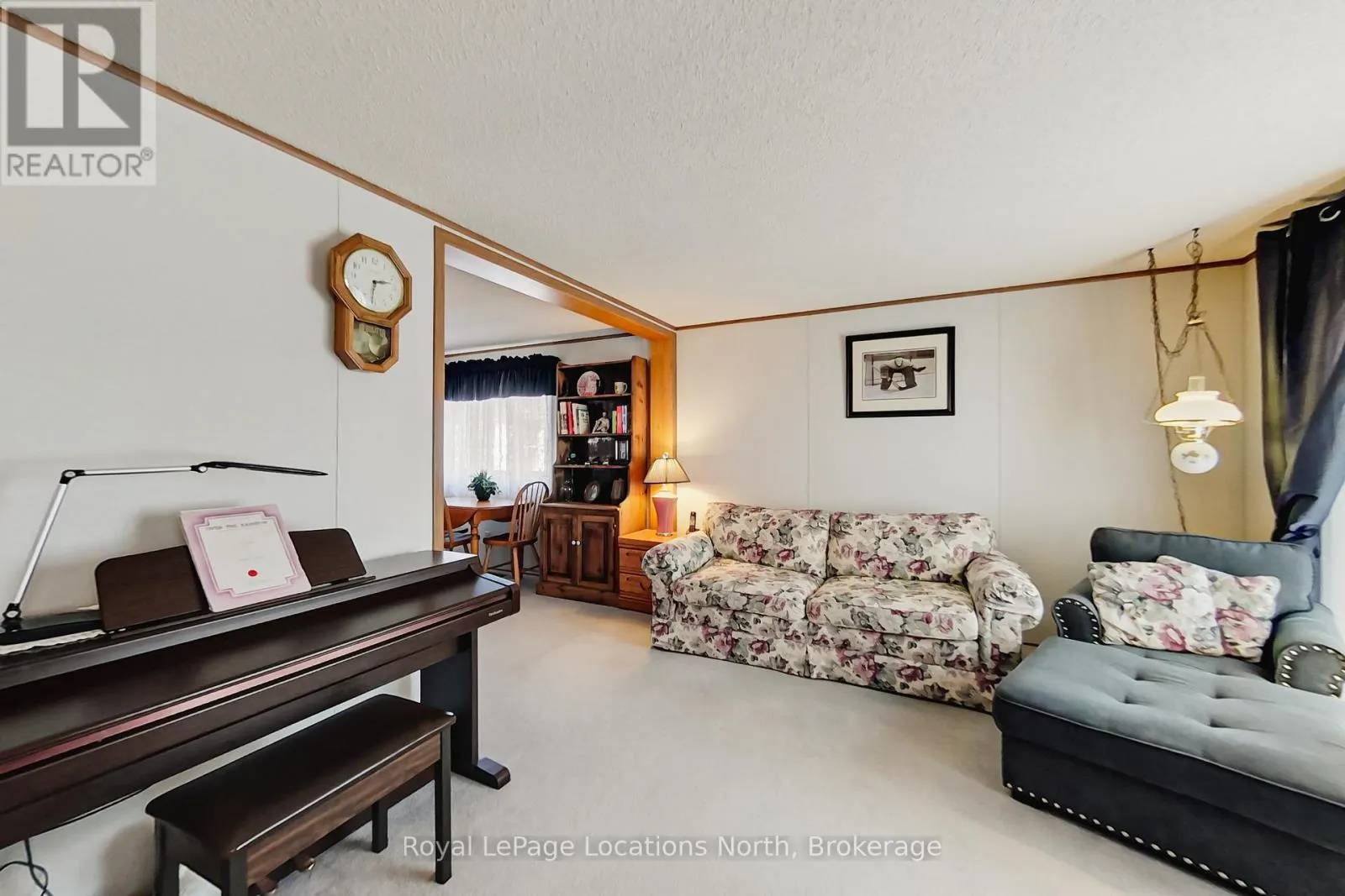 5 MURRAY DRIVE