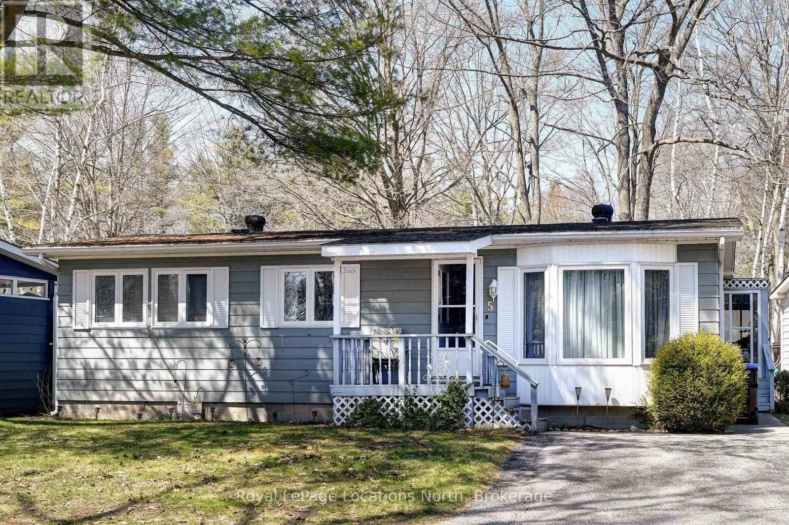 5 MURRAY DRIVE
