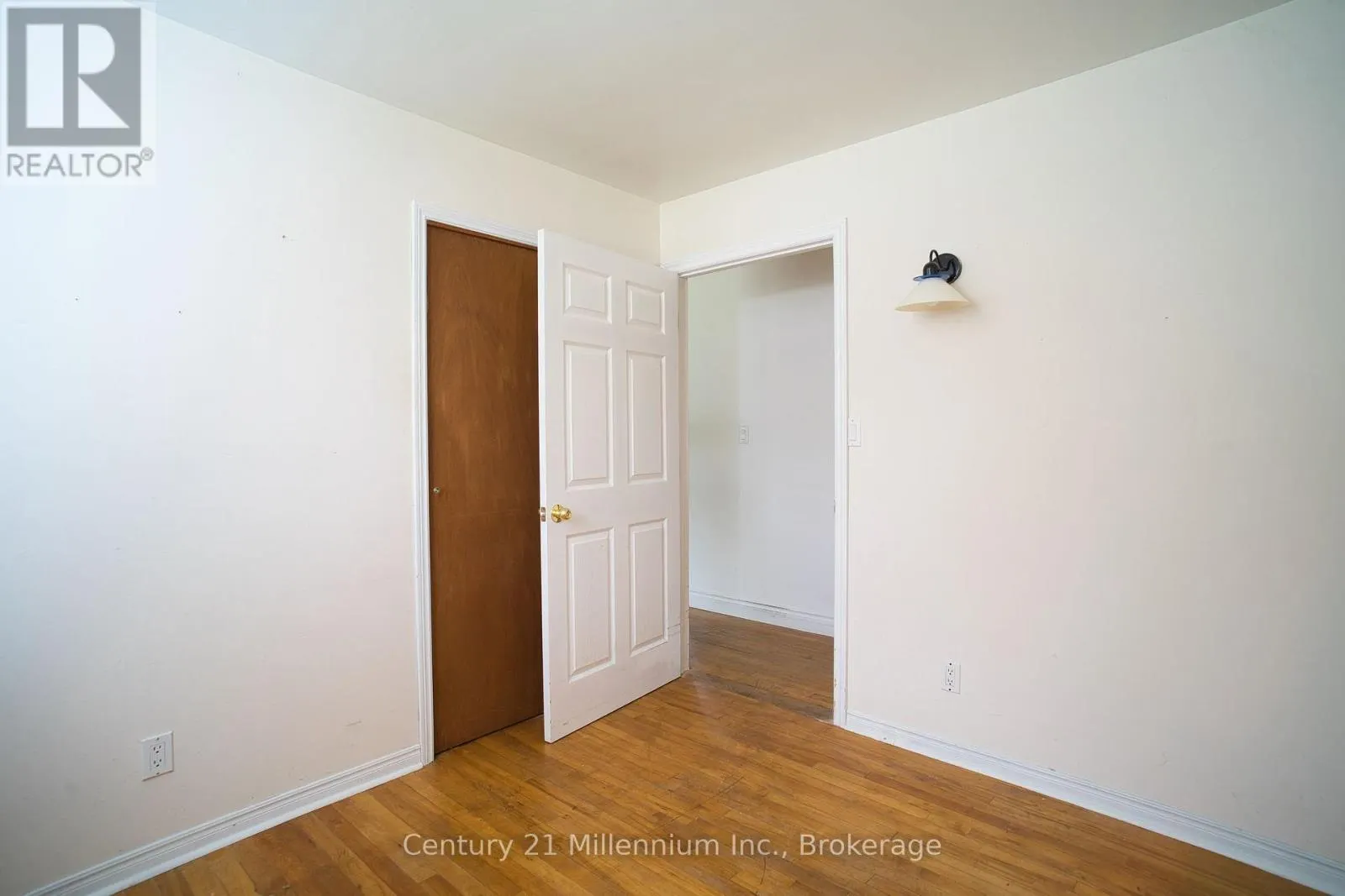 209 JOHN STREET