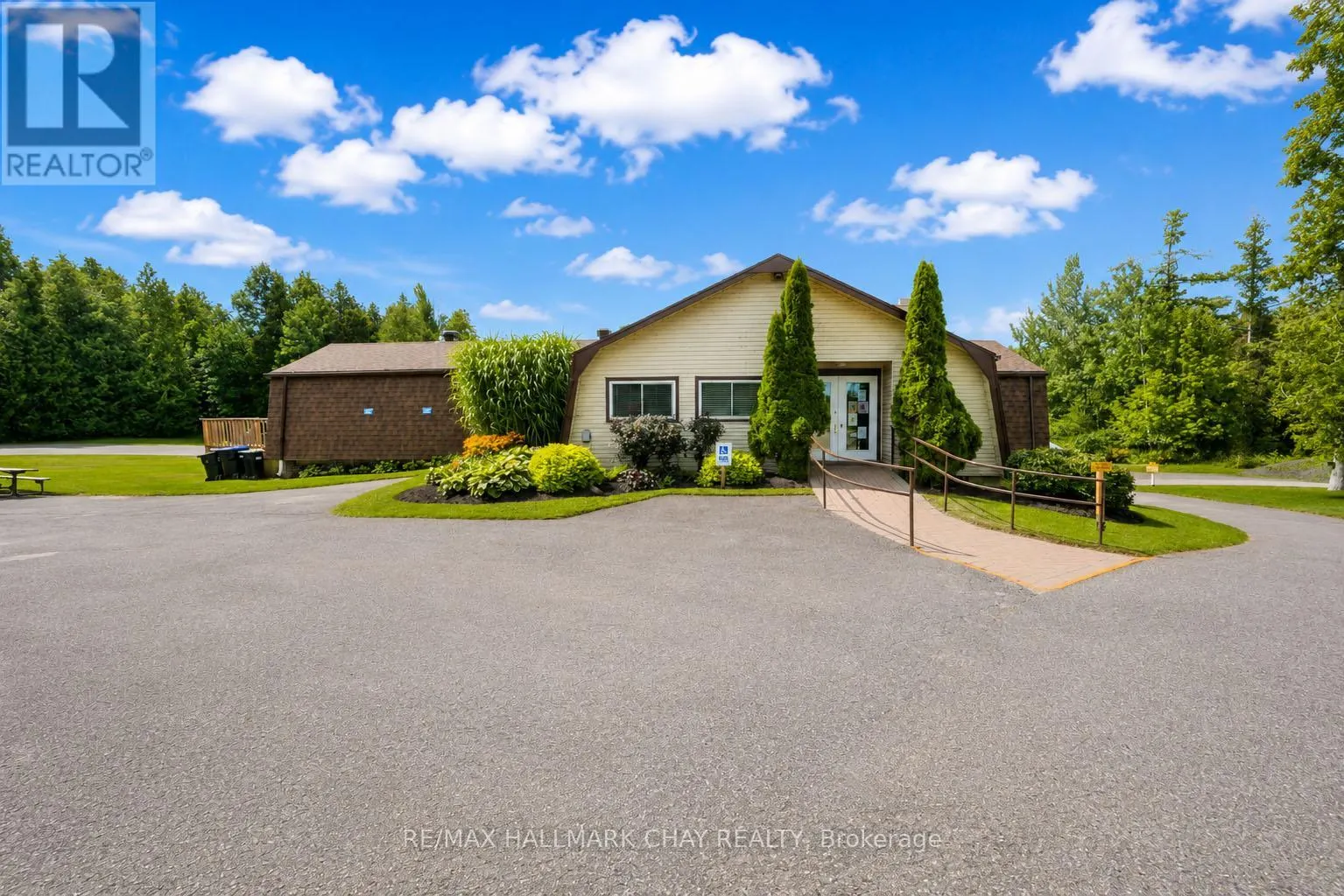45 TAMARACK DRIVE