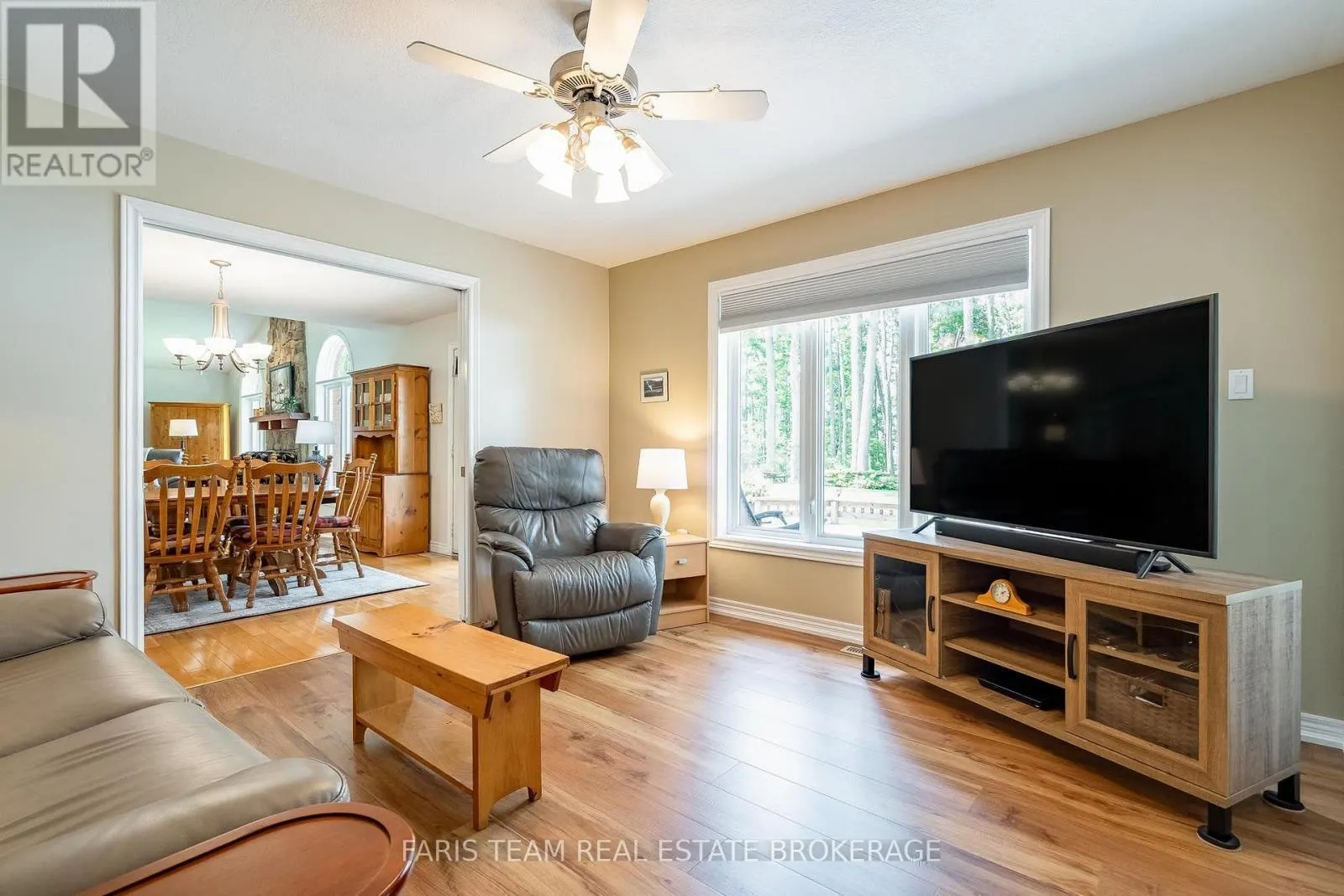 10 GREEN MOUNTAIN COURT