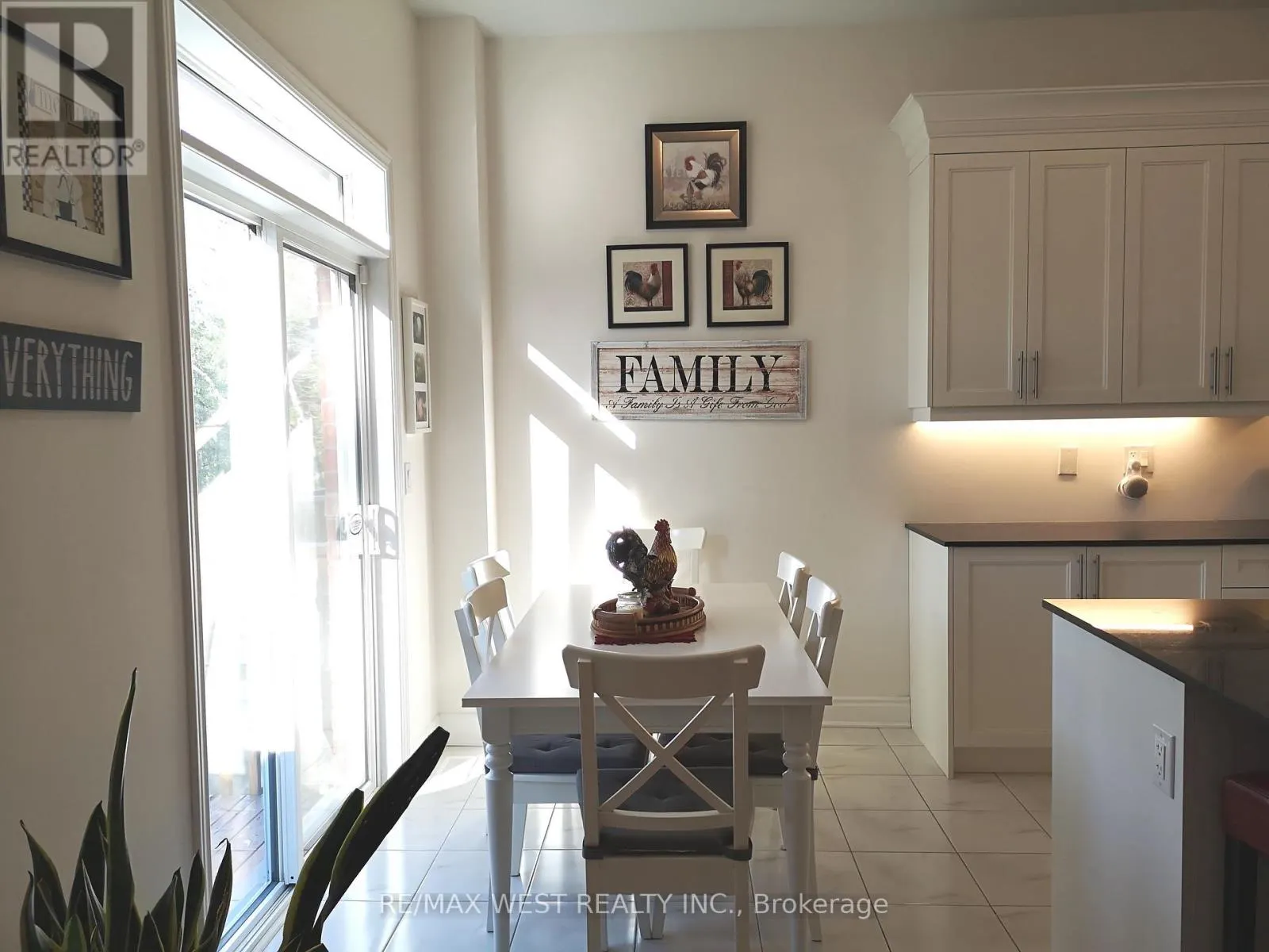 22 FAREWELL AVENUE