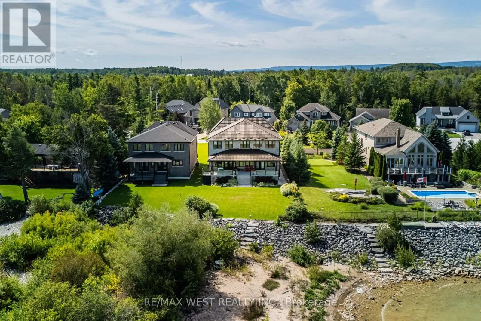 2292 SHORE LANE